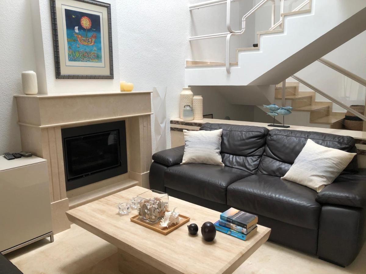 Dominion Beach House Εστεπόνα Εξωτερικό φωτογραφία