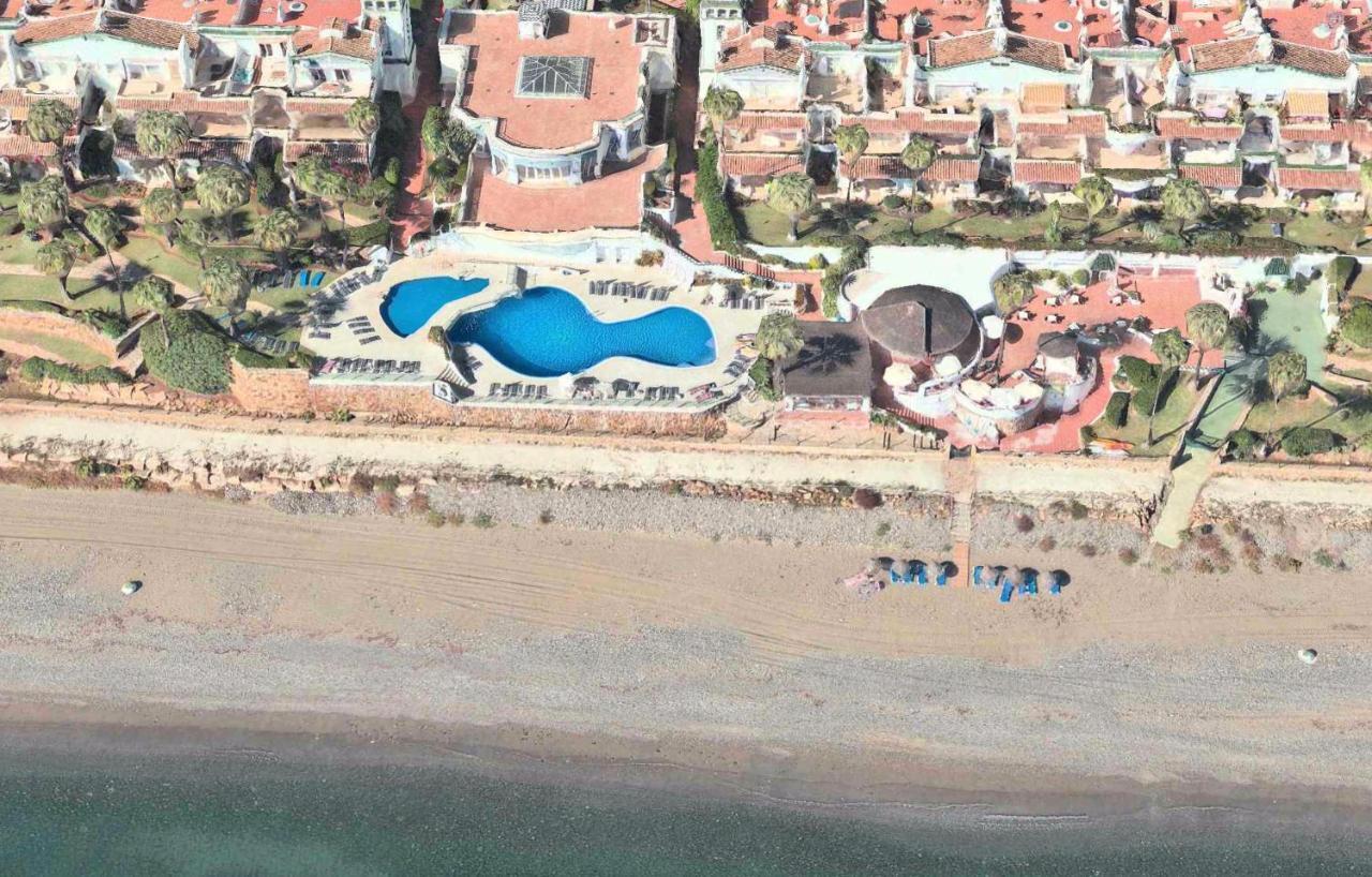 Dominion Beach House Εστεπόνα Εξωτερικό φωτογραφία