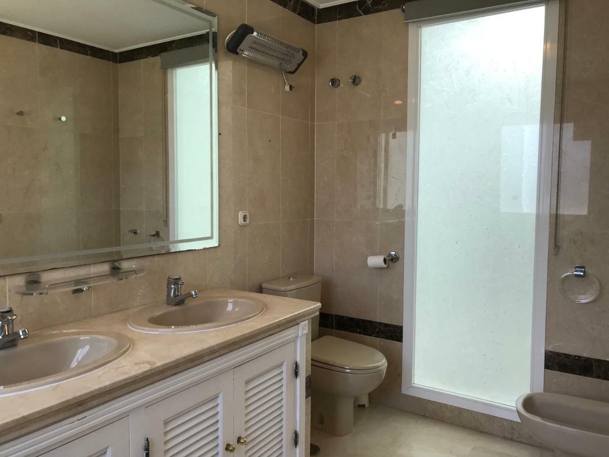 Dominion Beach House Εστεπόνα Εξωτερικό φωτογραφία